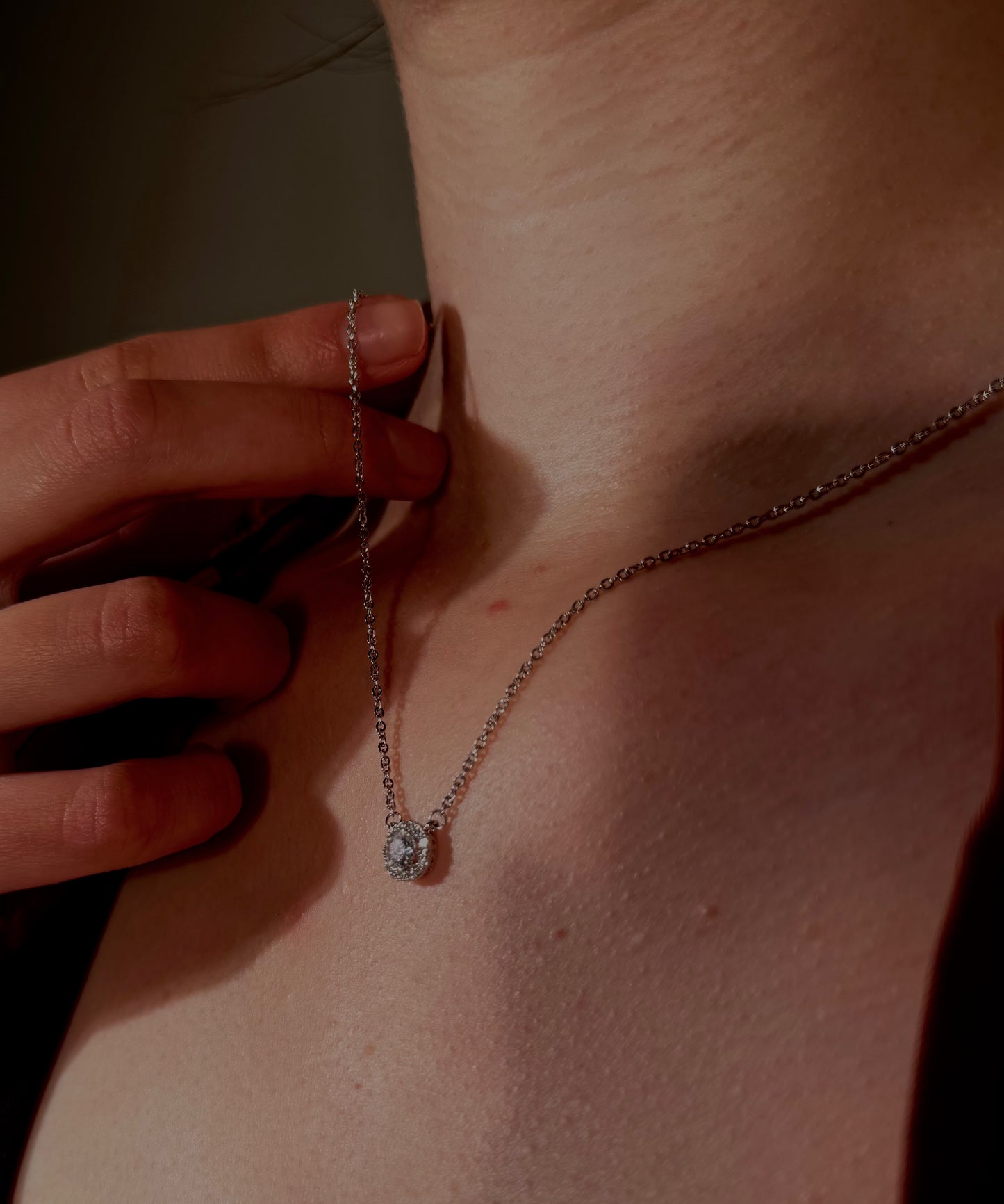 Silhouette Chain