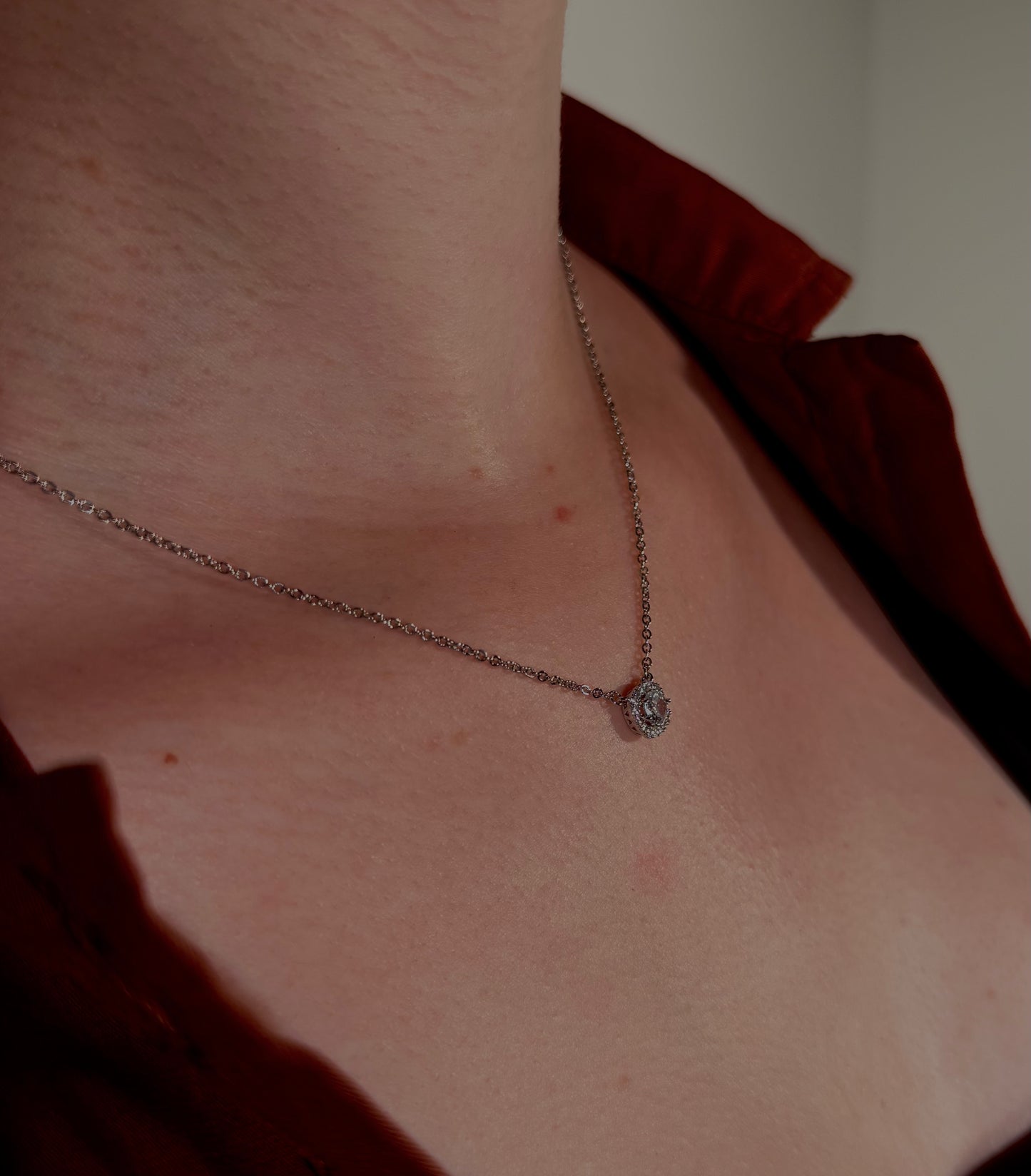 Silhouette Chain
